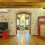 San Niccolo Villa