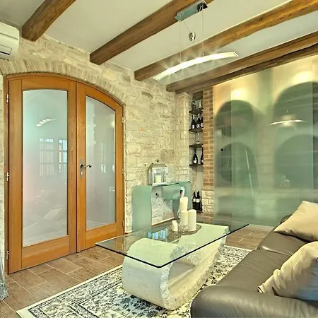 San Niccolo Villa *
