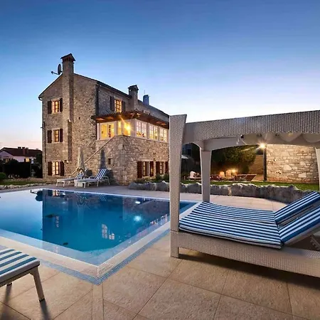 San Niccolo Vila Vilanija