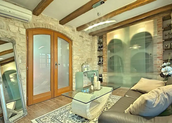 San Niccolo Βίλα *